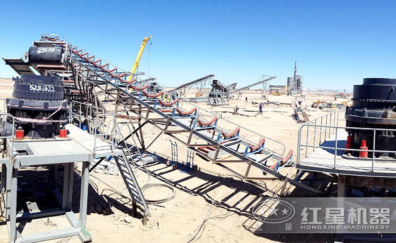 圓錐破碎機現(xiàn)場